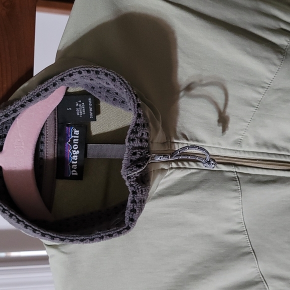 Patagonia Jacket - Picture 4 of 8